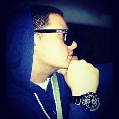 Profile Picture of Chris Sturgeon (@csturg3884) on Twitter