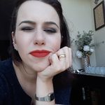 Profile Picture of Thaís Losowski (@thaislosowski) on Instagram