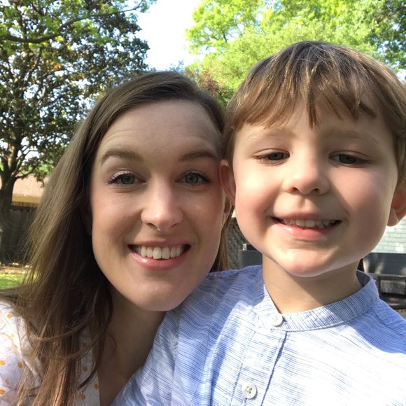 Profile Picture of Elaine Duryea (@e_duryea) on Poshmark