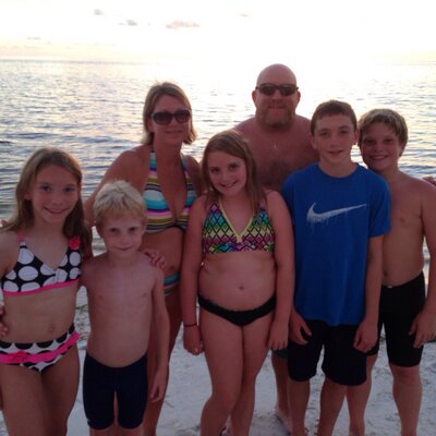 Profile Picture of Jason Shade (@mburgshade) on Twitter