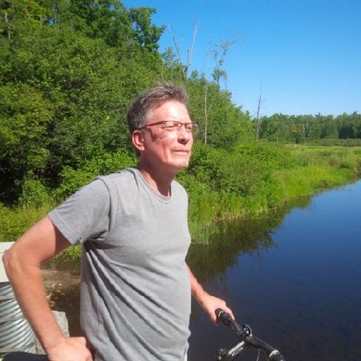 Profile Picture of Edward Reiser (@edward_reiser) on Twitter