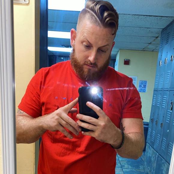 Profile Picture of Craig Bruce (@mk4boosted) on Poshmark