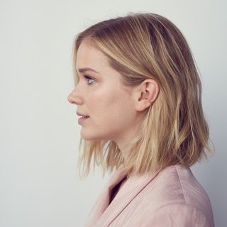 Profile Picture of Elizabeth Dean Lail (@elizabethlail) on Instagram