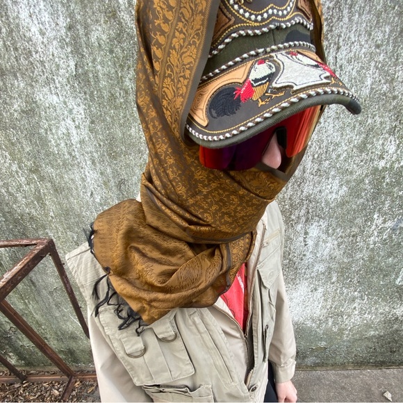 Profile Picture of Dylan Hyatt (@dylan_hyatt) on Poshmark