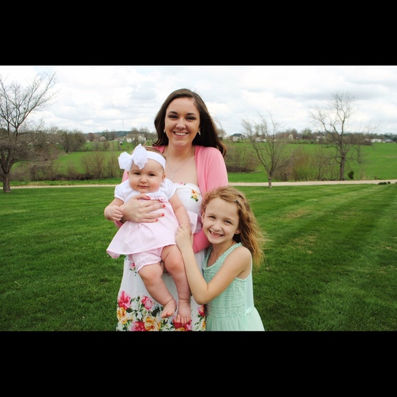 Profile Picture of Karissa Dingess (@kpdingess) on Poshmark