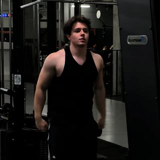 Profile Picture of Robert Kunicki (@robertkunaa) on Instagram