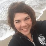 Profile Picture of Wendi Wright (@its_mom_or_nothing) on Instagram