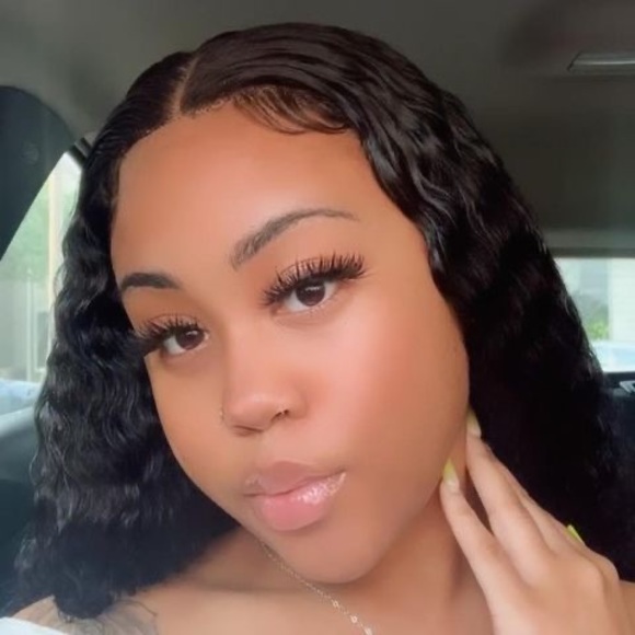 Tamerica Stoneham - Poshmark Profile Picture of Tamerica Stoneham (@tamerica2001) on Poshmark