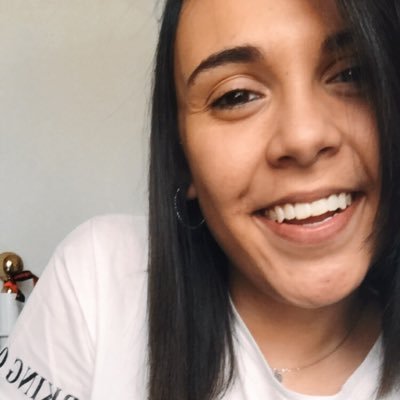 Profile Picture of Paola (@PaolaMiguel27) on Twitter