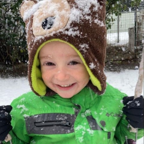 Tasha Huette - Poshmark Profile Picture of Tasha Huette (@tashahuette) on Poshmark