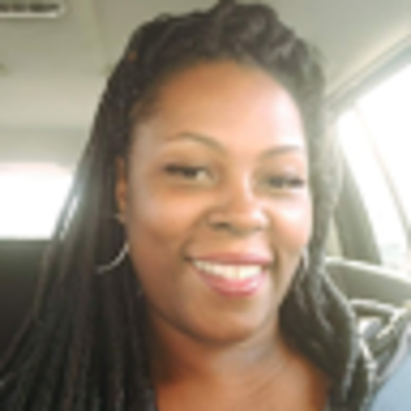 Profile Picture of Dominique Matthews (@dominiquemat144) on Poshmark