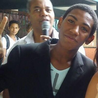 Profile Picture of Álvaro Luis (@alvaroluis1917) on Twitter