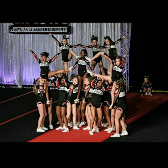 Profile Picture of Brianna Craine (@craine) on Poshmark