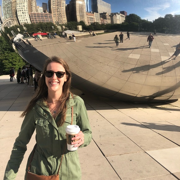 Profile Picture of Kelley Dimopoulos (@kelleycan) on Poshmark