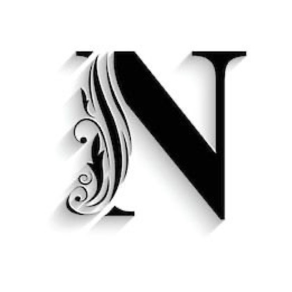 Profile Picture of Nibras Tawfeeq (@nibrastawfeeq) on Poshmark