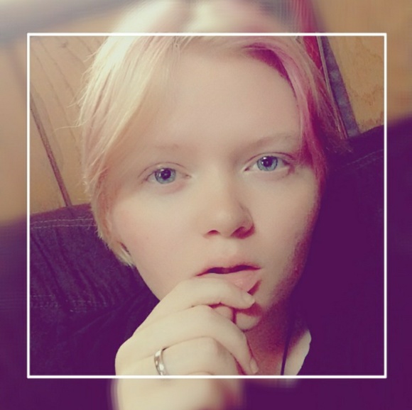 Profile Picture of Daniel Burns (@dburns304) on Poshmark