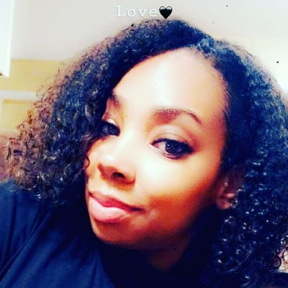 Profile Picture of Melody Branch (@lovelymelody15) on Poshmark