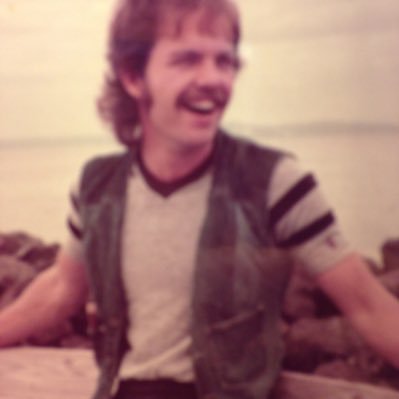 Profile Picture of Thomas Grinnell (@ThomasGrinnell2) on Twitter