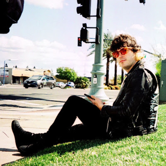 Profile Picture of Paul Siebert (@pauliosiebert) on Poshmark