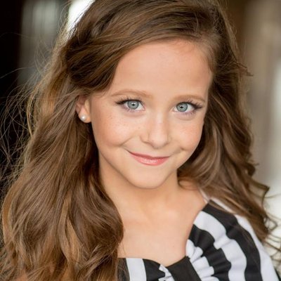 Profile Picture of Lola Grace (@MonicaFields01) on Twitter