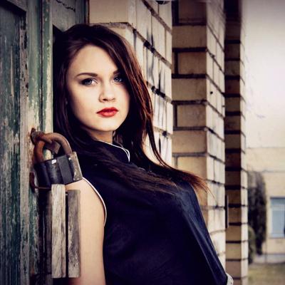 Profile Picture of Ashly Tom (@AshlyTom19) on Twitter