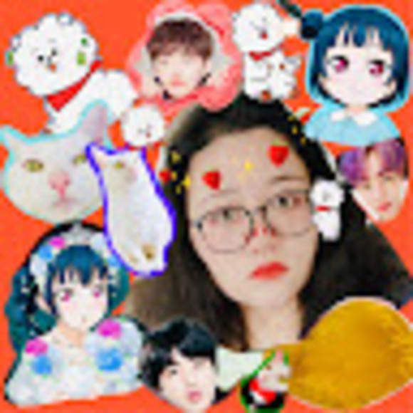 Profile Picture of Hope Liu (@hopefullyxr) on Poshmark