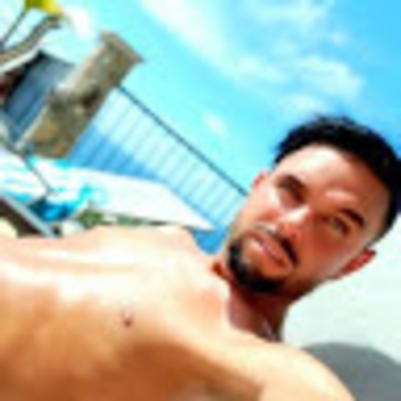 Profile Picture of Brant Michael (@brantcopell) on Poshmark