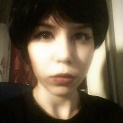 Profile Picture of Nancy Vine (@bloodycrusader) on Twitter