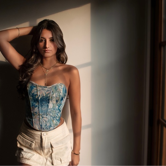 Profile Picture of Francesca Serapiglia (@reggiefrenchy) on Poshmark