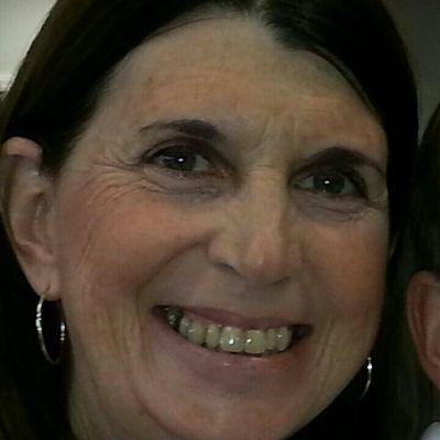 Profile Picture of Robin Murphy (@1robinmurph1) on Twitter