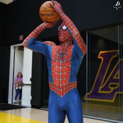 Profile Picture of Damien Carson (@Damien82737309) on Twitter