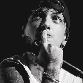 Profile Picture of Piccola stella 💓🗝️ (@Lucyyyyyyyy21) on Pinterest