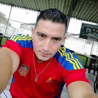 Profile Picture of Crispol Paul (@cristian.pauldari) on Facebook