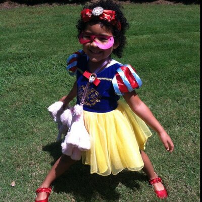 Profile Picture of Tracey Holder (@dandtholder) on Twitter