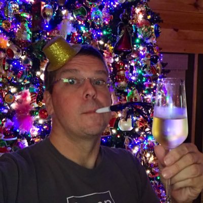 Profile Picture of David Holan (@DavidHolan3) on Twitter