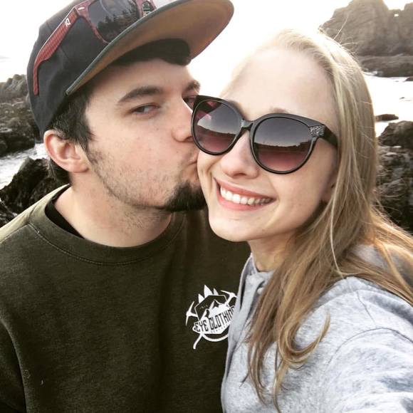 Mia Schenck - Poshmark Profile Picture of Mia Schenck (@mialein) on Poshmark