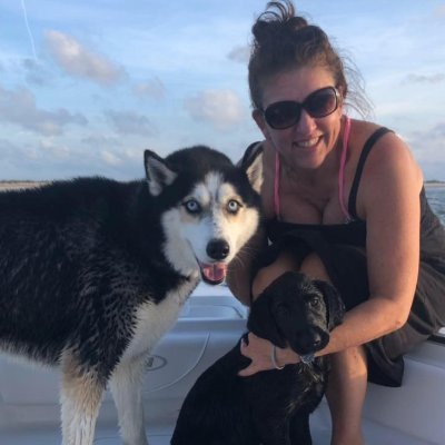 Profile Picture of Amy Croom (@amywcroom) on Twitter