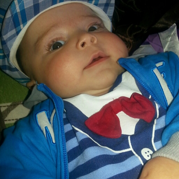 Profile Picture of Sandy Cartier (@rockmar) on Poshmark