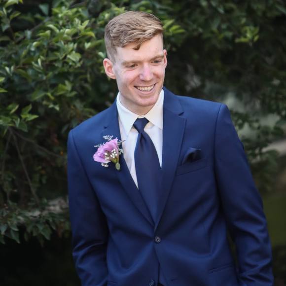 Profile Picture of Tim Knox (@timmyknox) on Poshmark