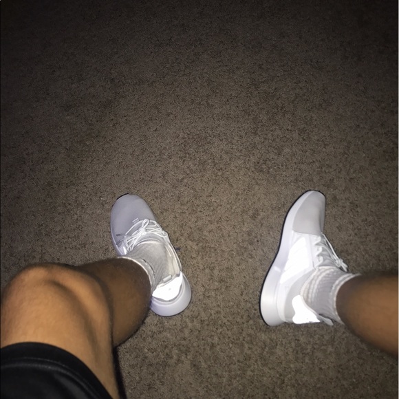 Profile Picture of Will Hayes (@yungmonz) on Poshmark