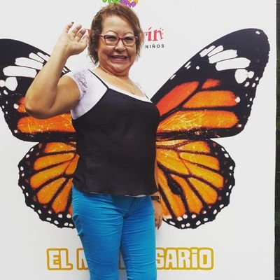 Profile Picture of Carmen Serrano (@carmenserrano09) on Twitter