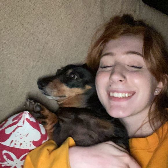 Profile Picture of Allison Mahoney (@allison_mahoney) on Poshmark