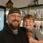 Profile Picture of Josh Roop (@aflyinpenguin) on Facebook