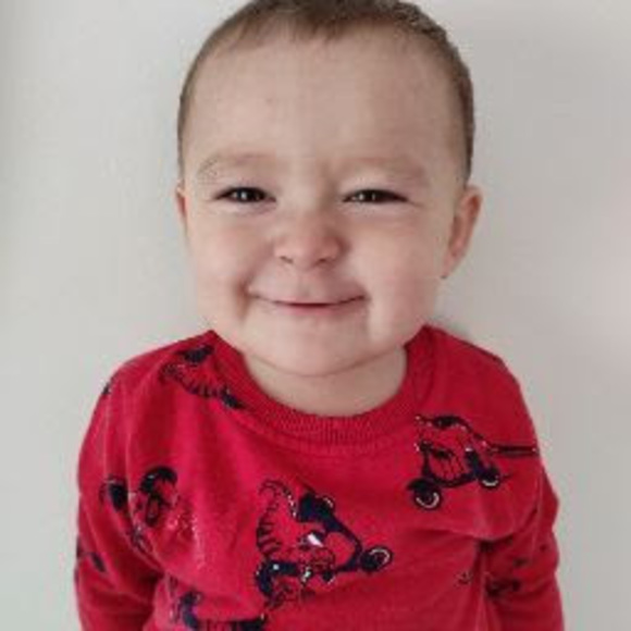 Profile Picture of Shahnoza Jurakulova (@sehzotcorayev) on Poshmark