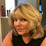 Profile Picture of Donna Toebbe Dietz (@donna.t.dietz) on Instagram