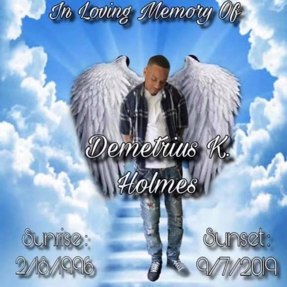 Profile Picture of Lewis Moore (@lewismoore70) on Poshmark