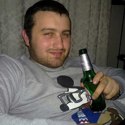 Profile Picture of Thomas Holdsworth (@tholdsworth15) on Twitter