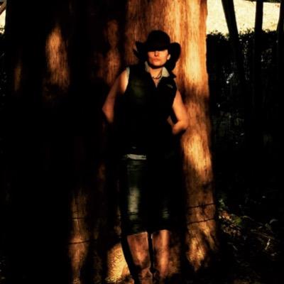 Profile Picture of Clare Batchelor (@ClarefBatchelor) on Twitter