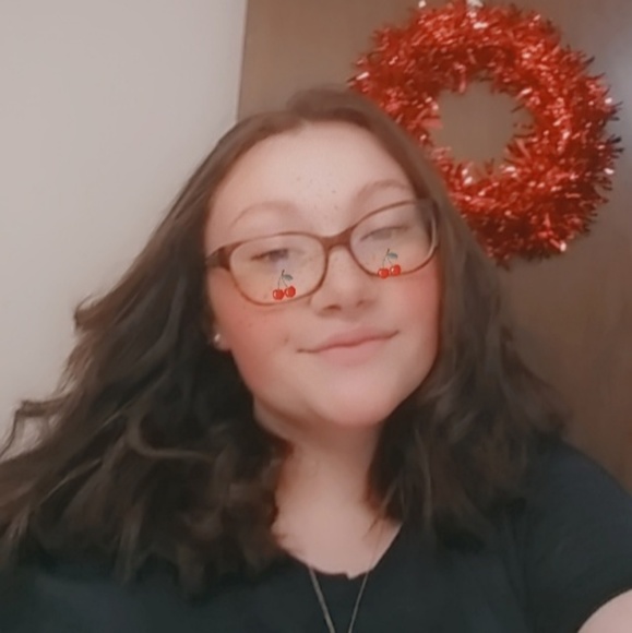 Profile Picture of Paige Maclennan (@pmaclennan825) on Poshmark