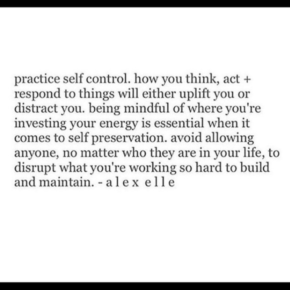 Profile Picture of Maegon S (@maegons12) on Poshmark